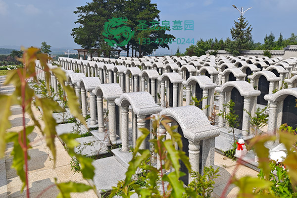 购买沈阳公墓，环境与墓园维护是关键因素